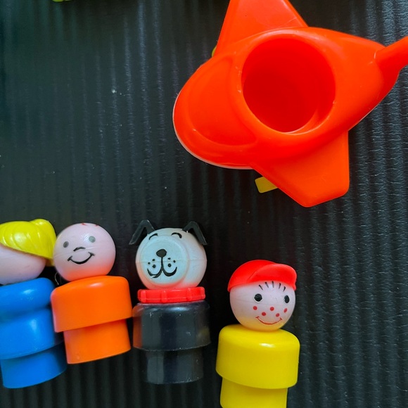 Vintage fisher price 17 piece lot - Picture 4 of 5